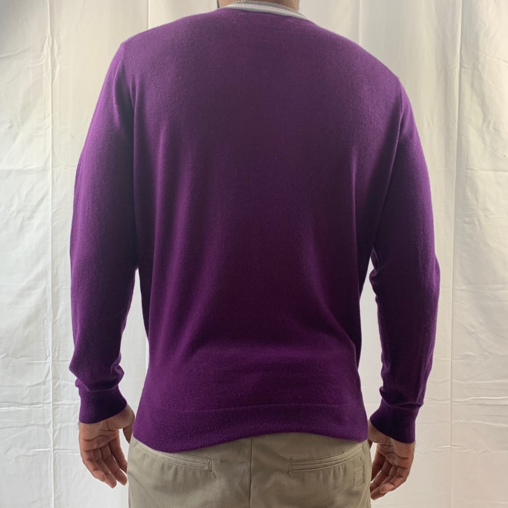 Sweater - Picture 2 of 2